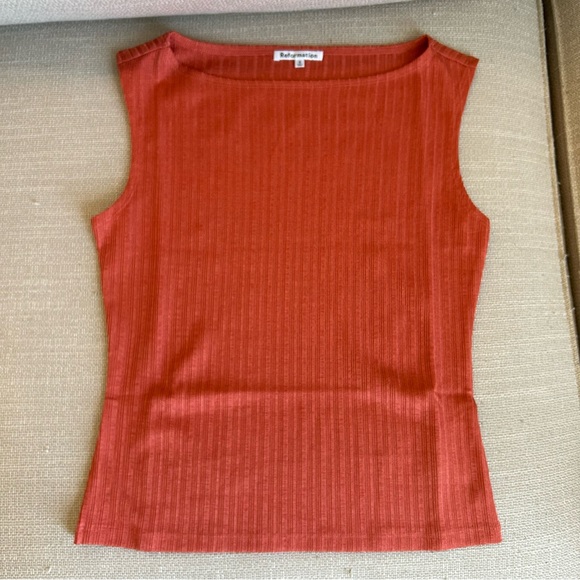 ✨ SALE✨ NEW Reformation Dusk Knit Top - Terracotta - Picture 4 of 6